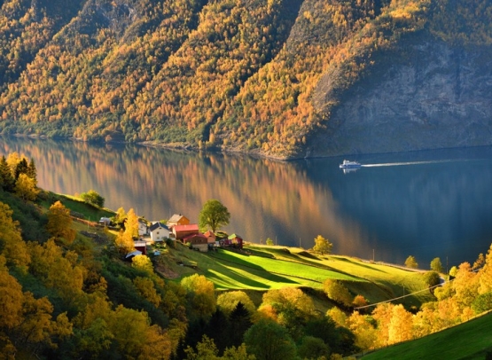 5 Norwegian Fjord Villages You Should Visit in the Fall